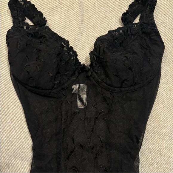 90s Vintage Victoria’s Secret Black mesh body suit corset - Picture 2 of 5